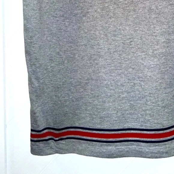 Gucci grey Logo Stripe V-Neck Tee T Shirt Men’s XL red & navy stripes - Picture 10 of 11